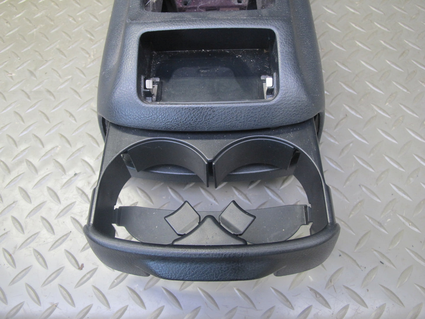 03-05 Lexus JCE10L IS300 A/T Center Console Trim Cover Panel Black OEM