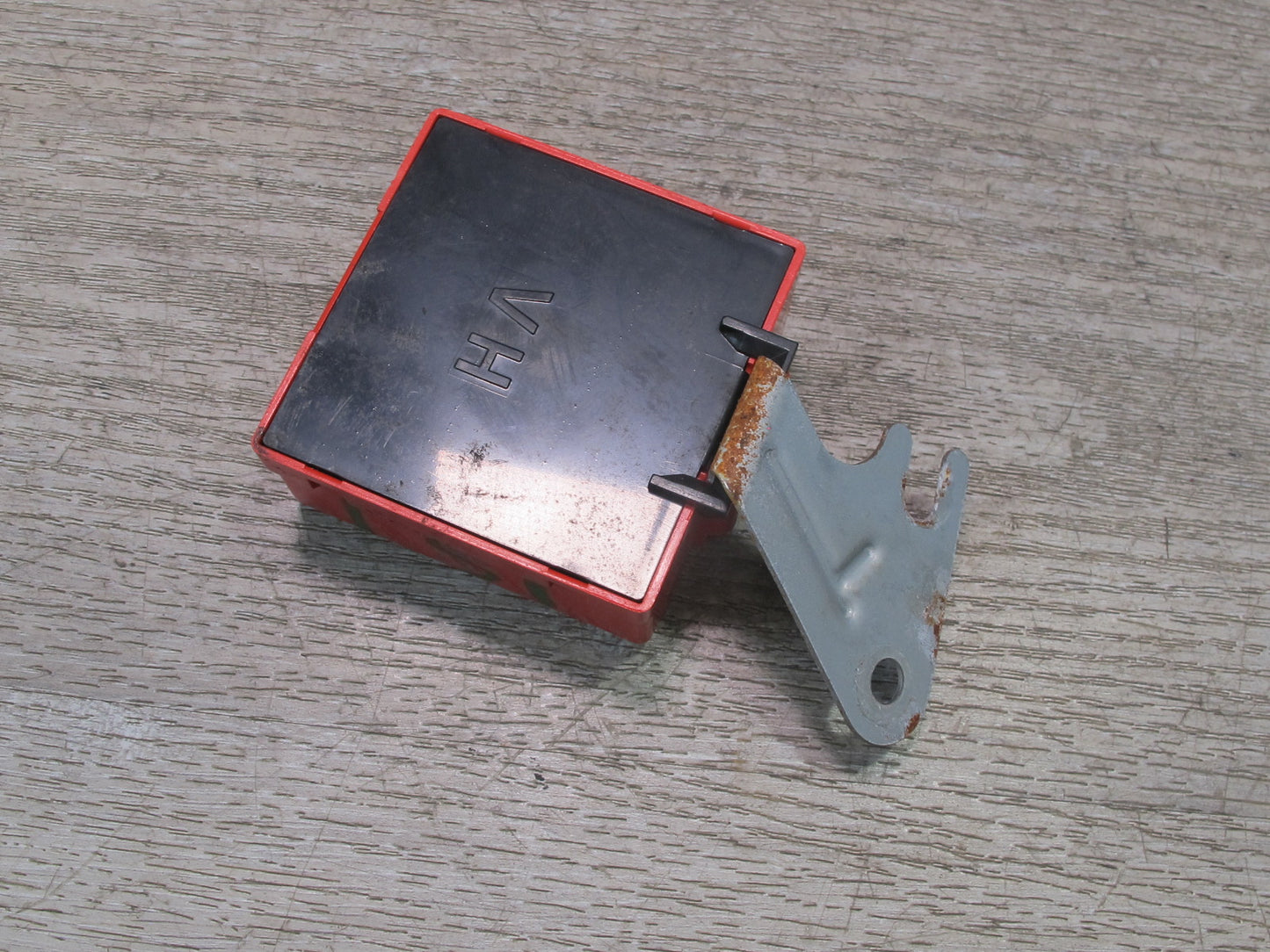 95-97 Lexus UCF20L LS400 Brake Light Lamp Failure Sensor Relay 89373-50070 OEM