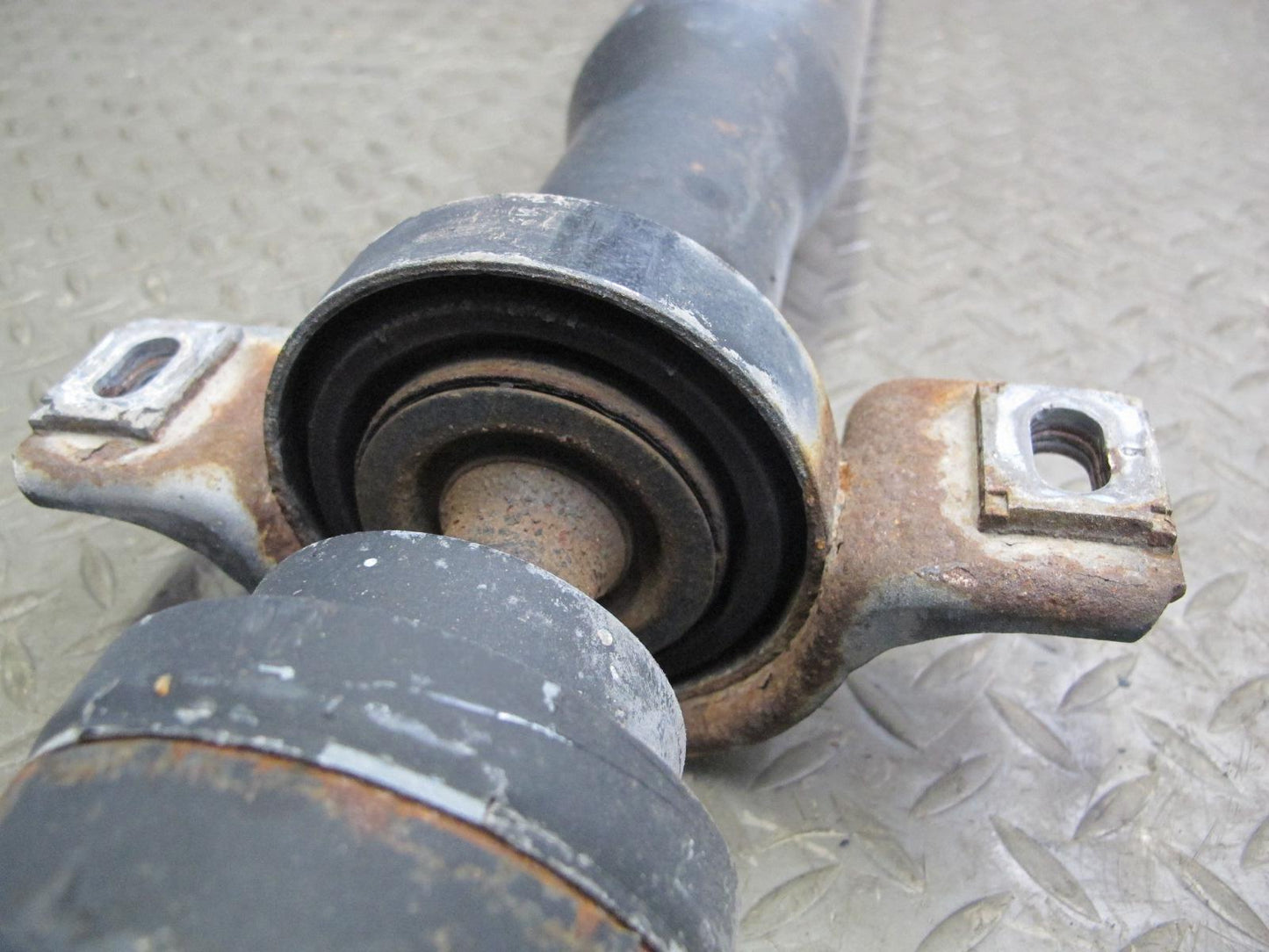 12-18 Mercedes W166 GLE350 ML350 M276 AWD A/T Rear Driveshaft 1664106306 OEM