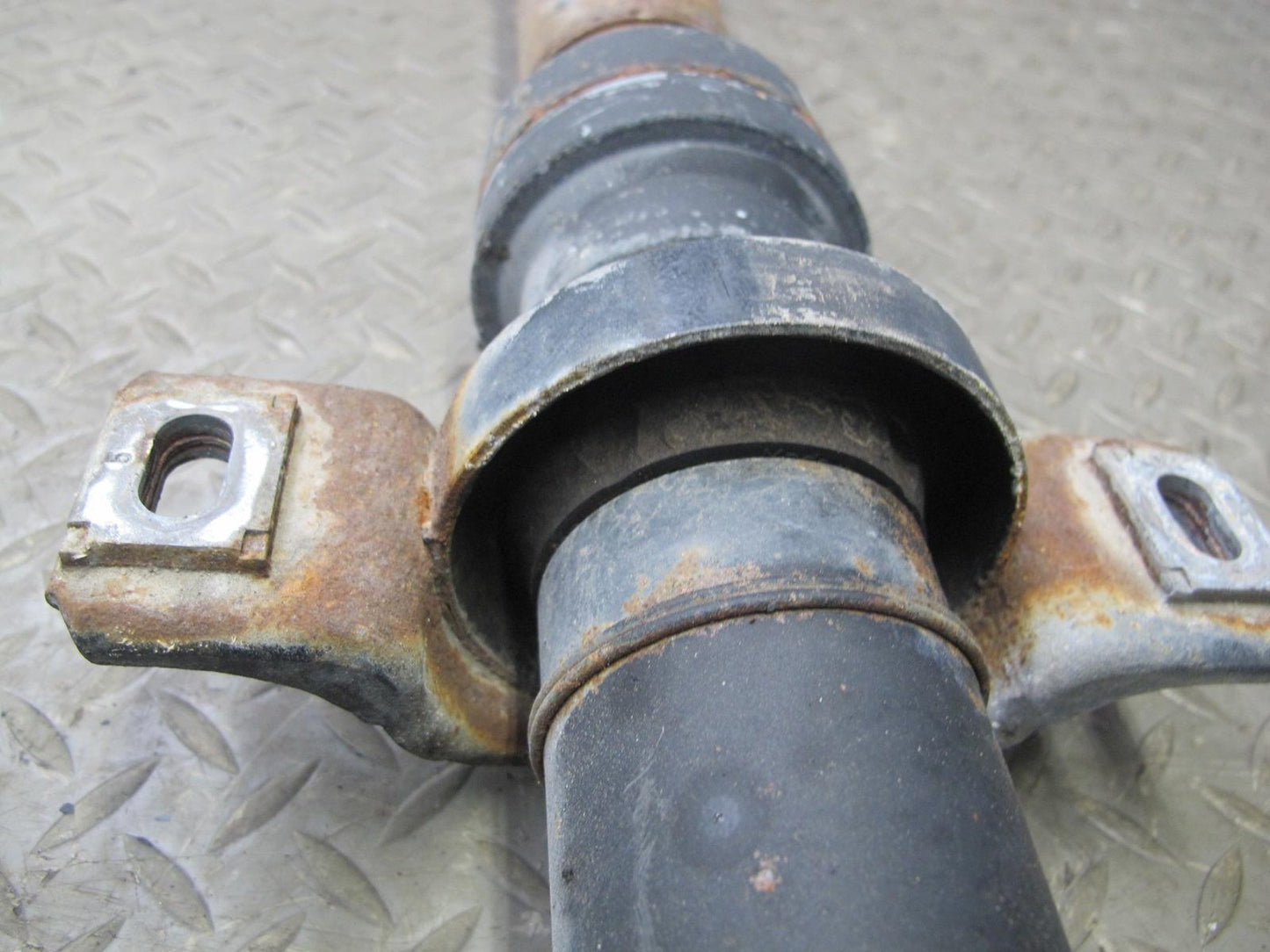 12-18 Mercedes W166 GLE350 ML350 M276 AWD A/T Rear Driveshaft 1664106306 OEM