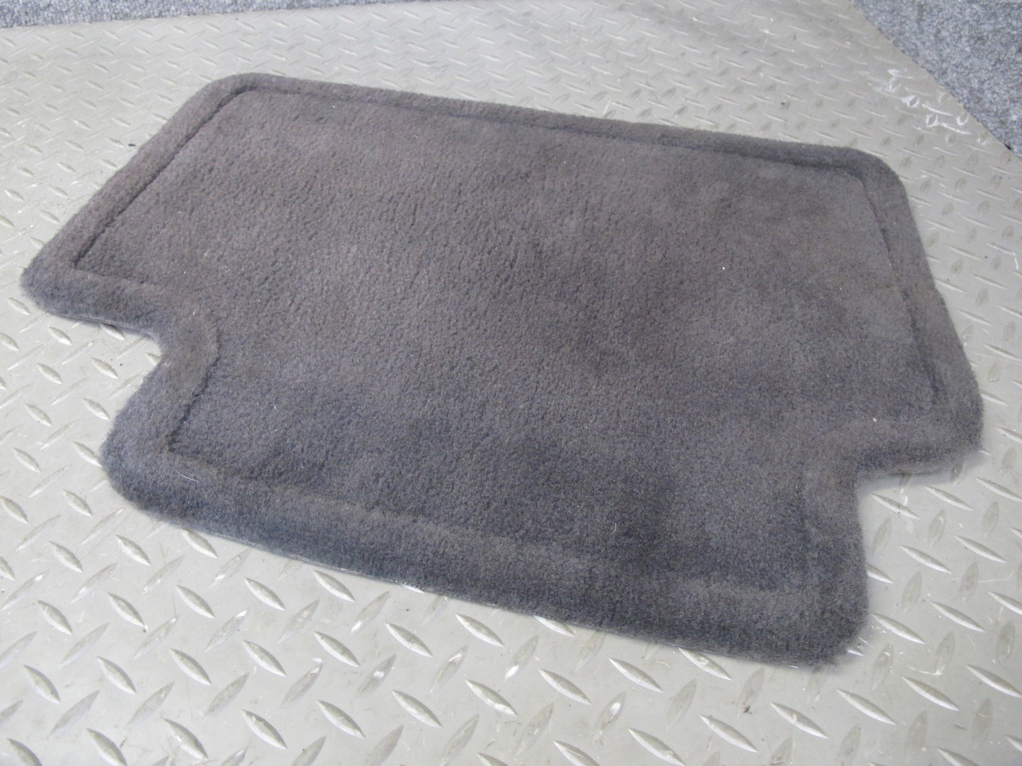 01-05 Lexus IS300 Set of 4 Front & Rear Left & Right Carpet Floor MAT Black OEM