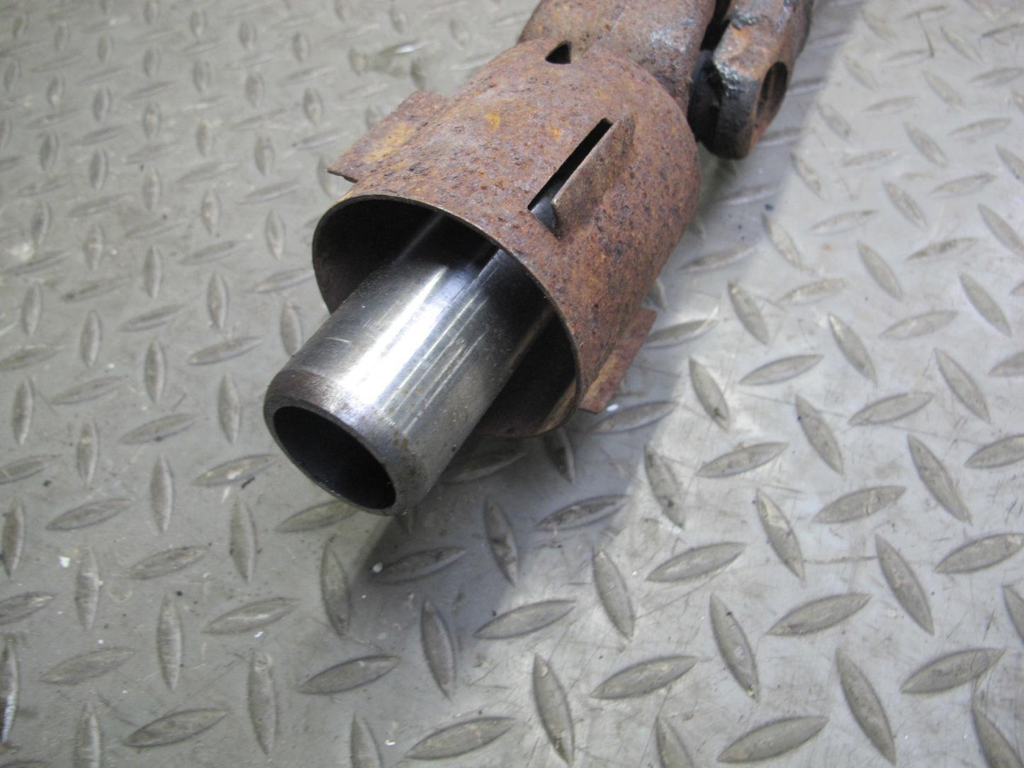84-85 Mazda RX7 FB A/T Automatic Transmission Rear Driveshaft Drive Shaft OEM