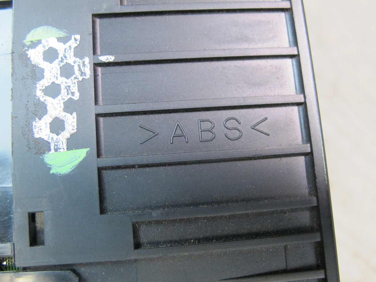 95-97 Lexus UCF20L LS400 A/C Heater Climate Control Switch Panel 55900-50192 OEM