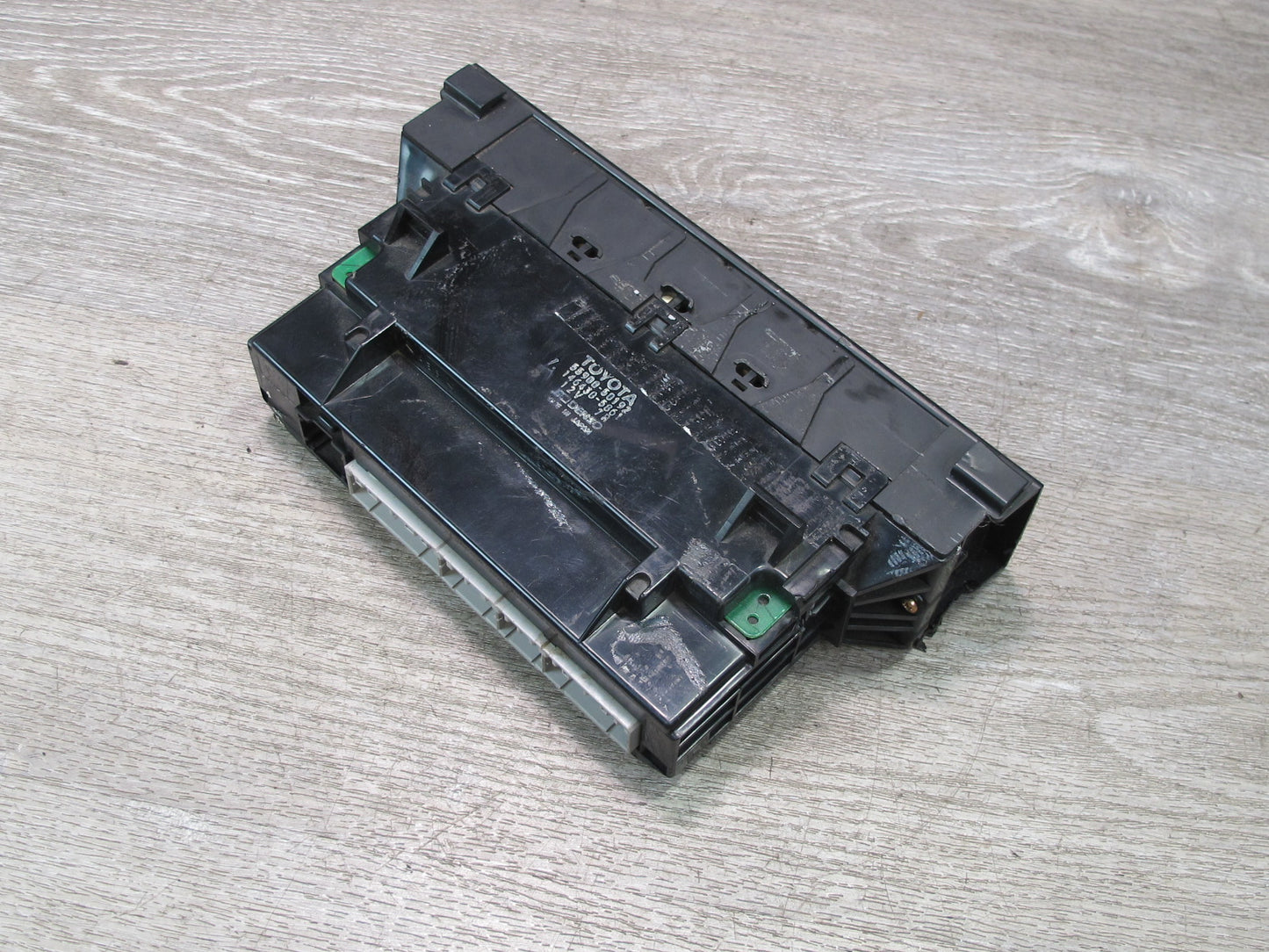 95-97 Lexus UCF20L LS400 A/C Heater Climate Control Switch Panel 55900-50192 OEM