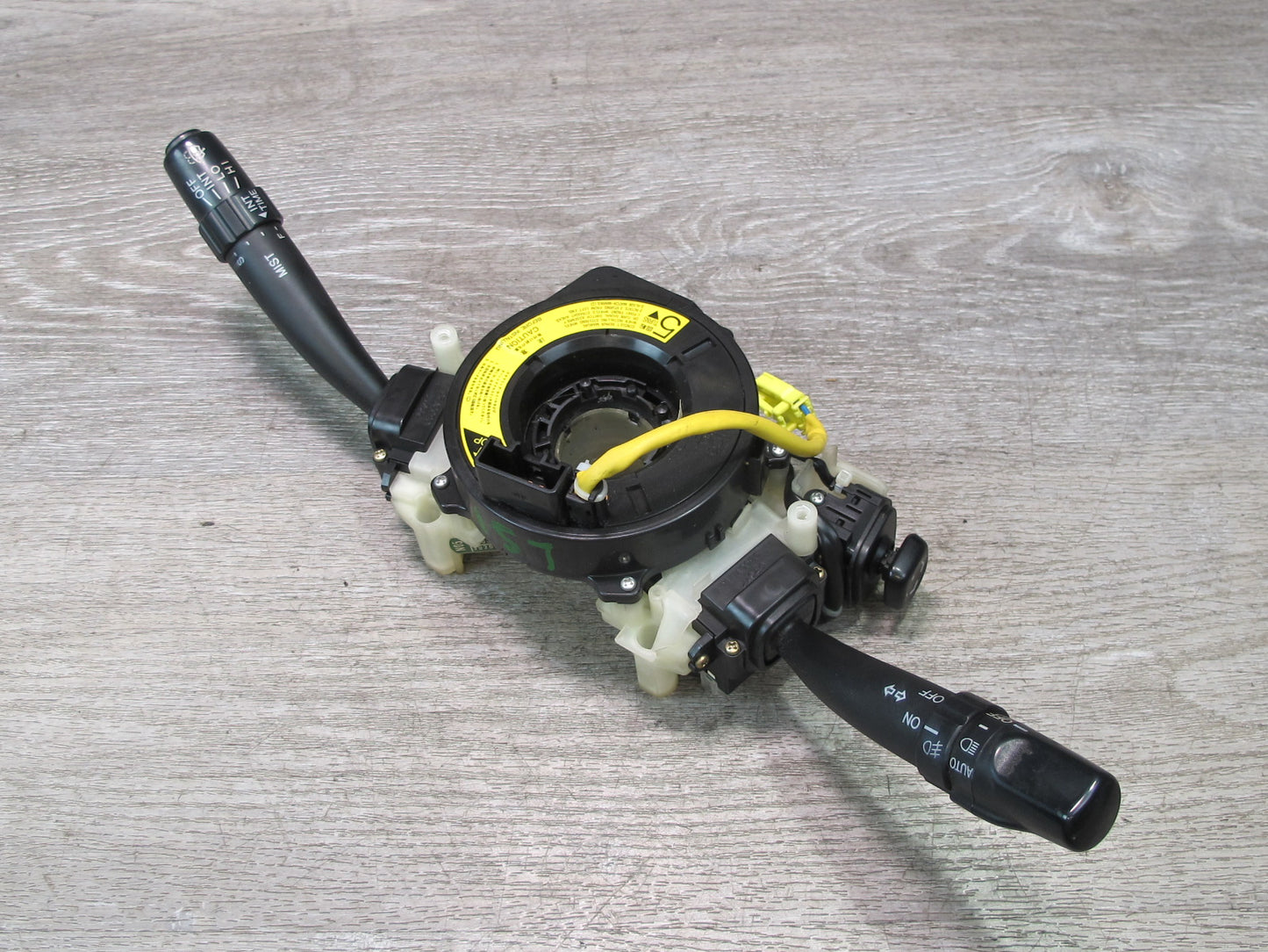 95-97 LEXUS LS400 STEERING COLUMN CLOCK SPRING OEM