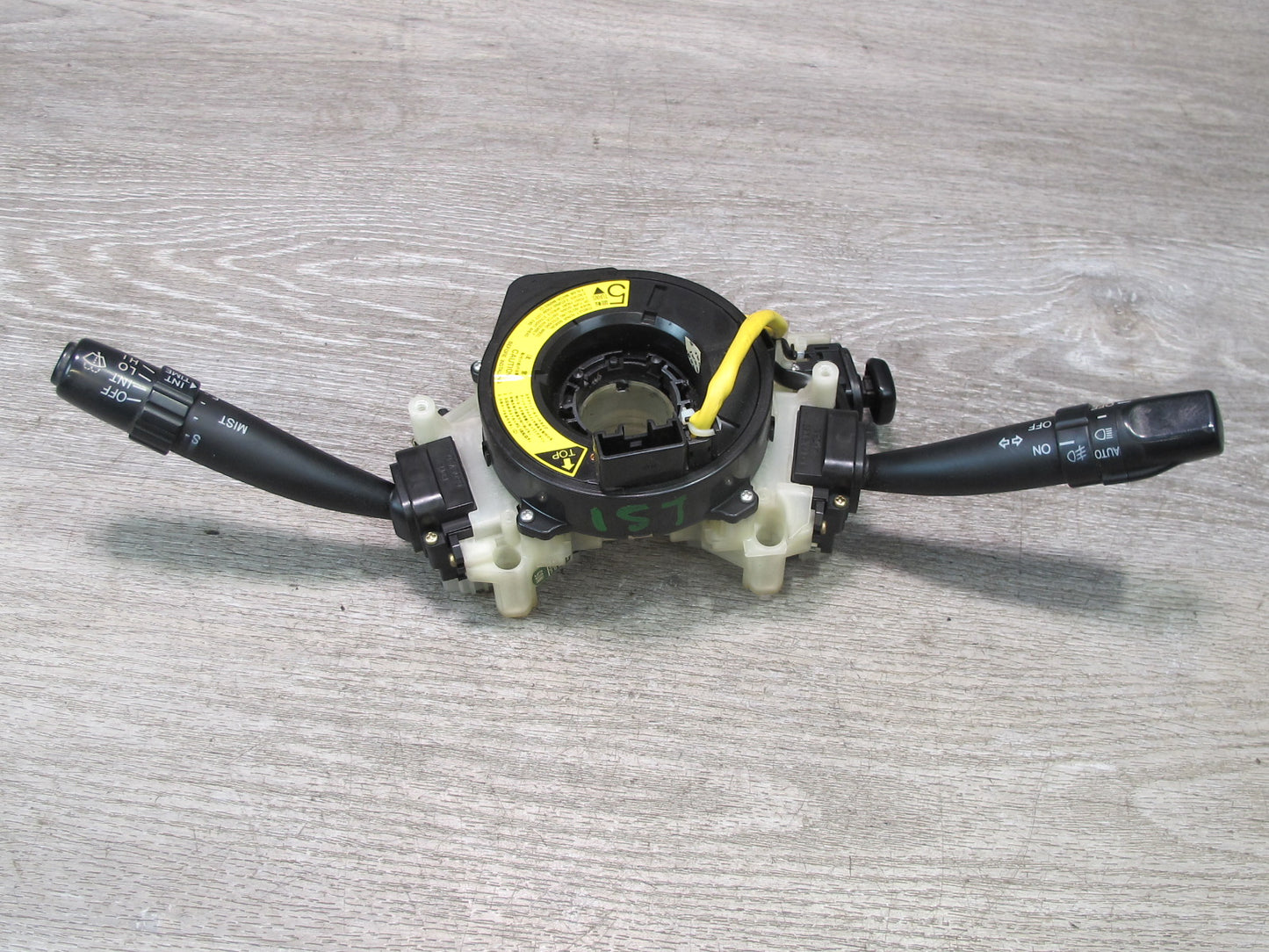 95-97 LEXUS LS400 STEERING COLUMN CLOCK SPRING OEM