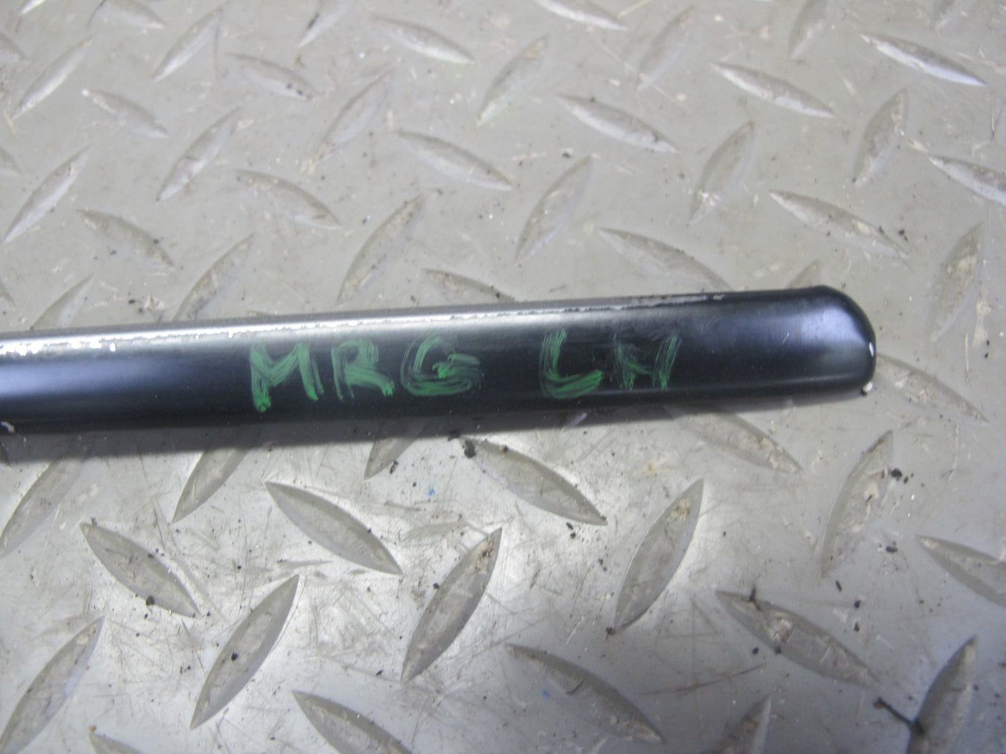 84-85 Mazda RX7 FB Set of 2 Left & Right Roof Over Door Drip Molding Strip OEM