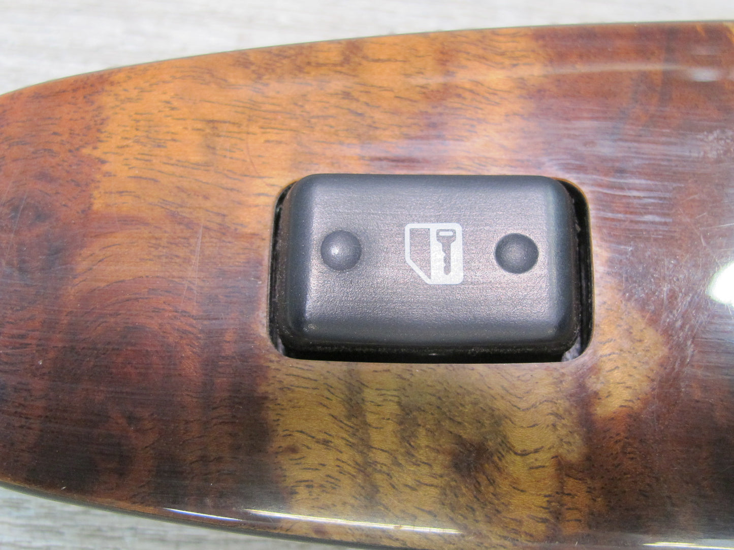 95-97 Lexus UCF20L LS400 Front Right Passenger Door Window Switch w Trim OEM