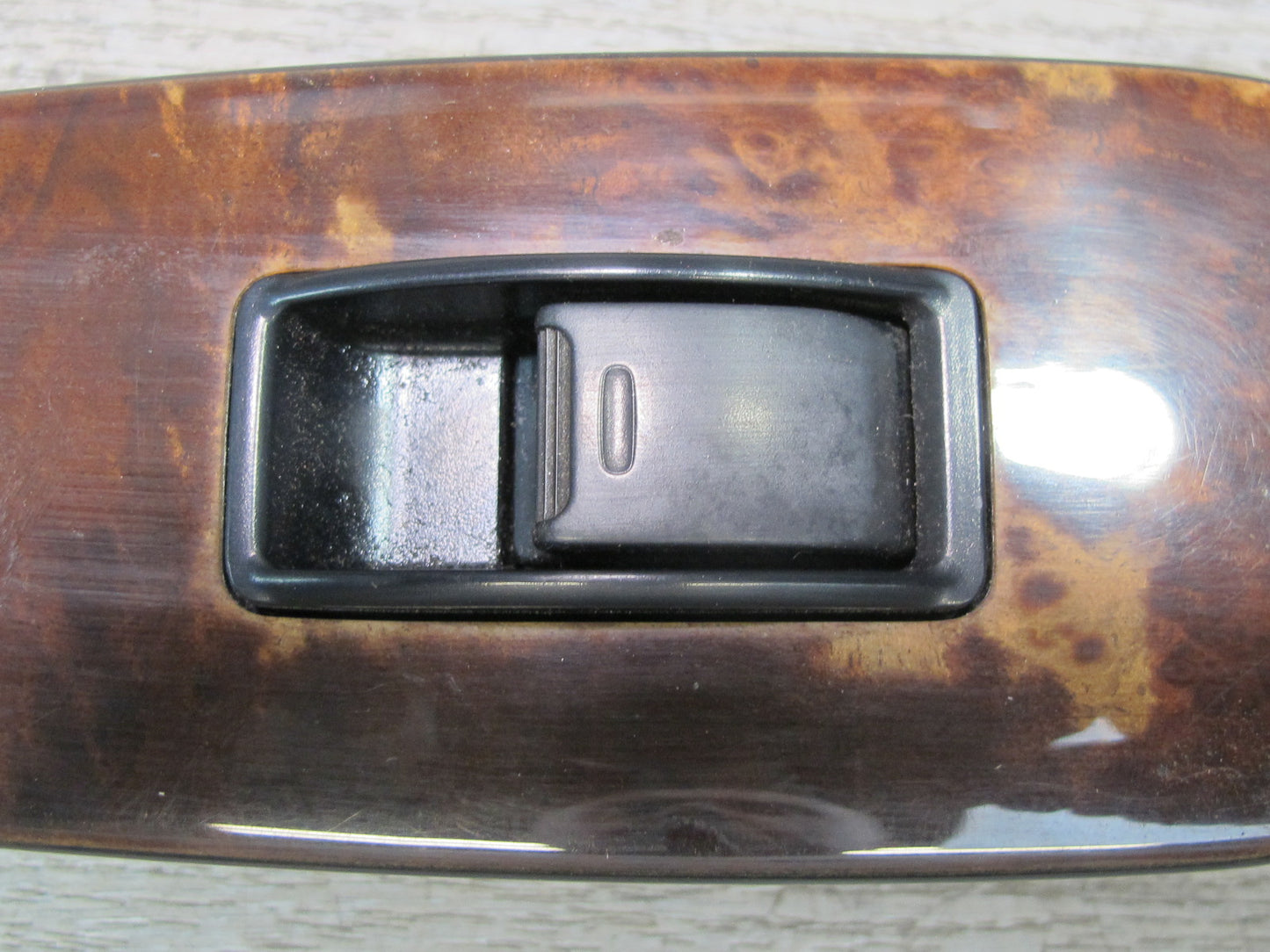 95-97 Lexus UCF20L LS400 Front Right Passenger Door Window Switch w Trim OEM