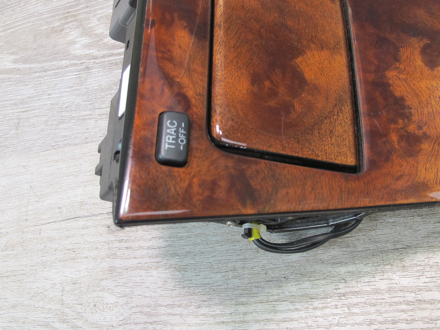95-97 Lexus LS400 Center Console Shifter Wood Trim w TRC Heated Seat Switch OEM