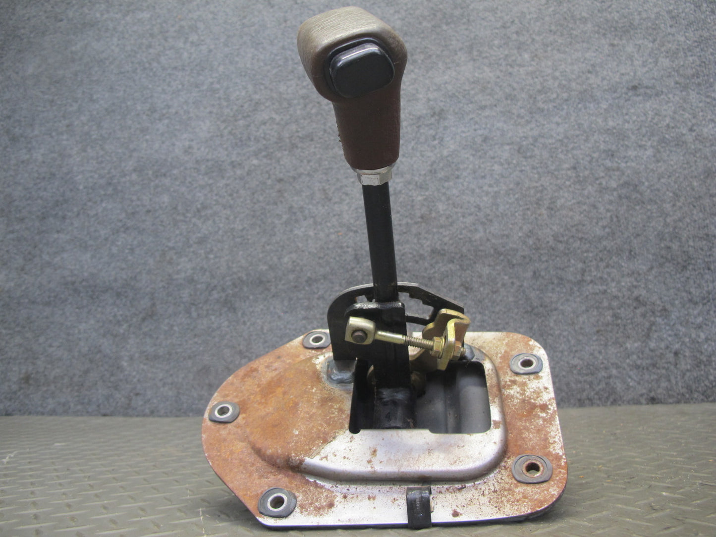 84-85 Mazda RX7 FB A/T Automatic Transmission Shifter Selector w Knob OEM