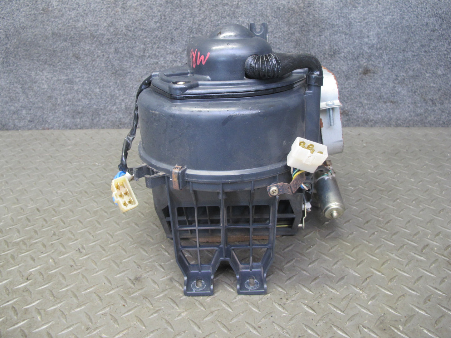 84-85 Mazda RX7 FB 12A Hvac A/C Blower Motor Fan Box Assembly OEM