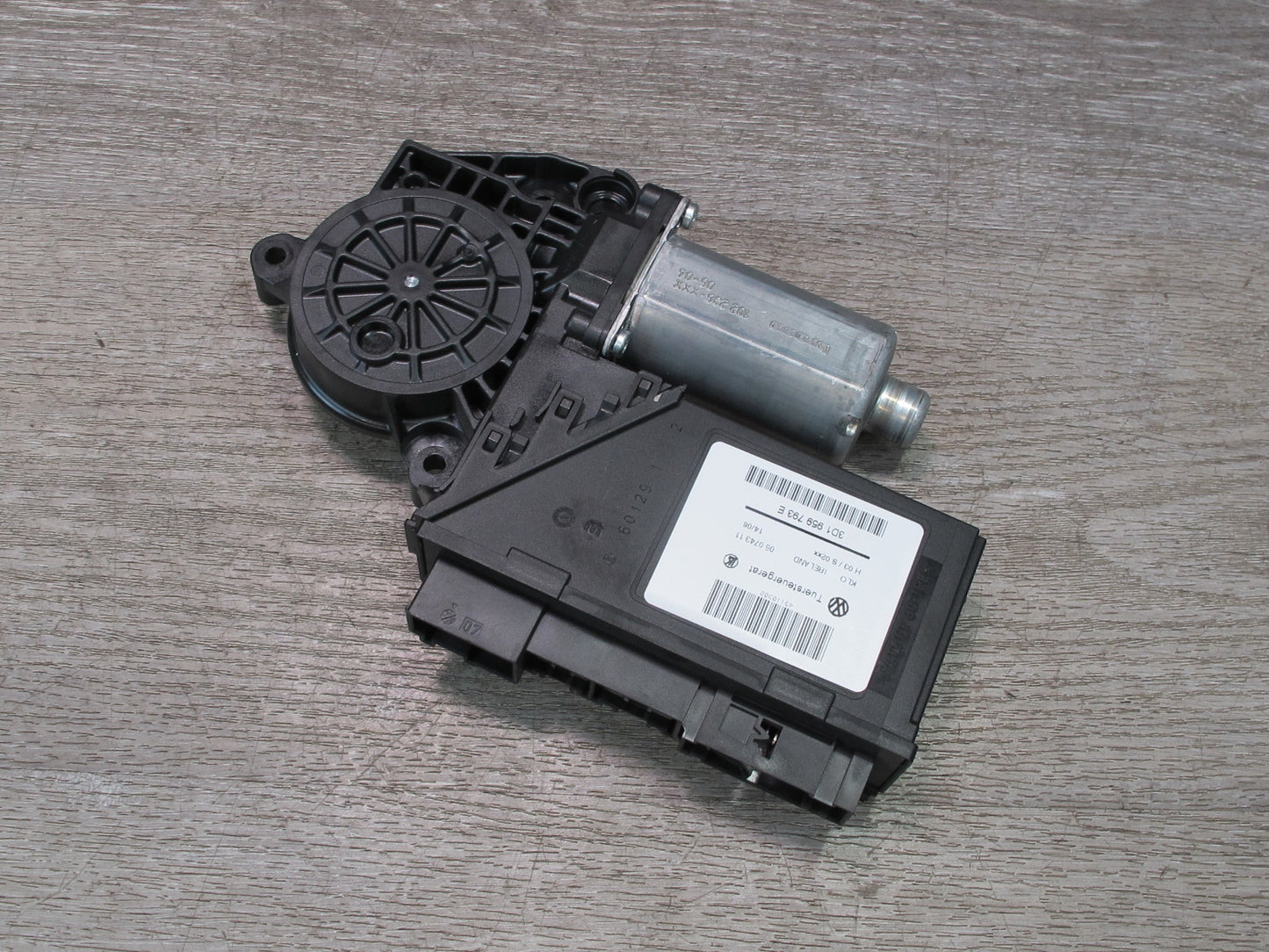 2003-2010 Porsche Cayenne 955 Front or Rear Left Door Window Motor 3D1959793E