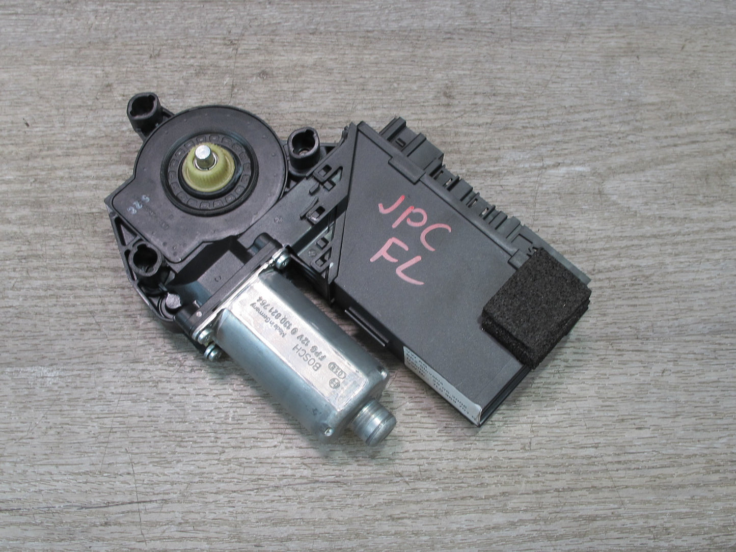 2003-2010 Porsche Cayenne 955 Front or Rear Left Door Window Motor 3D1959793E