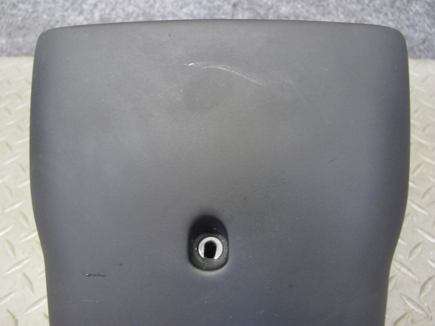 01-05 Lexus JCE10L IS300 Steering Column Upper & Lower Cover Trim Black Assy OEM