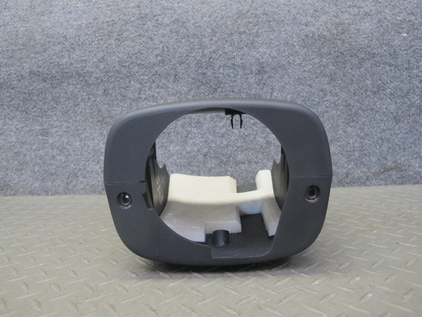 01-05 Lexus JCE10L IS300 Steering Column Upper & Lower Cover Trim Black Assy OEM