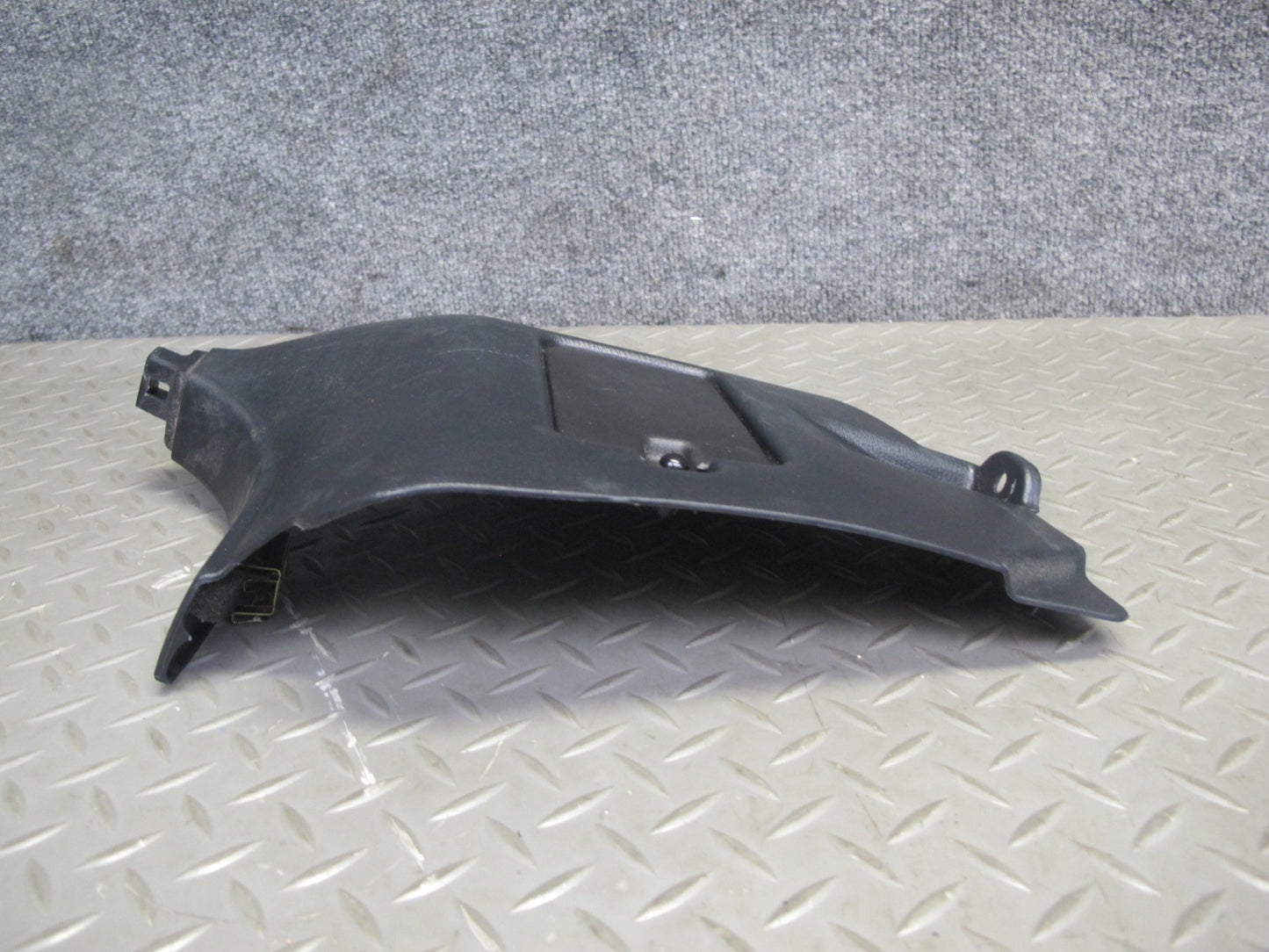 01-05 Lexus JCE10L IS300 Front Left & Right Lower Kick Trim Cover Panel Set OEM