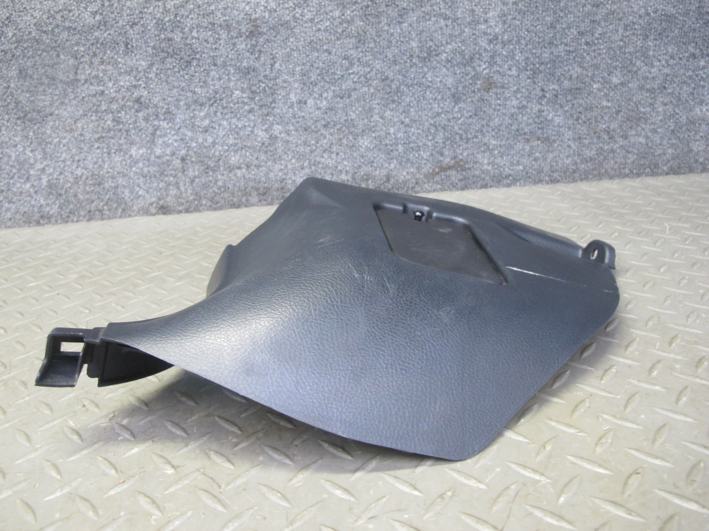 01-05 Lexus JCE10L IS300 Front Left & Right Lower Kick Trim Cover Panel Set OEM