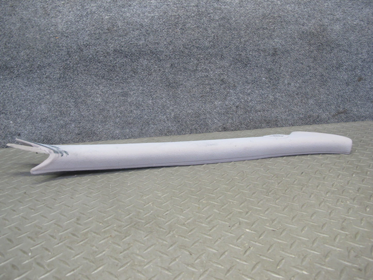 01-05 Lexus JCE10L IS300 Set of 2 Front Left & Right A Pillar Trim Cover OEM