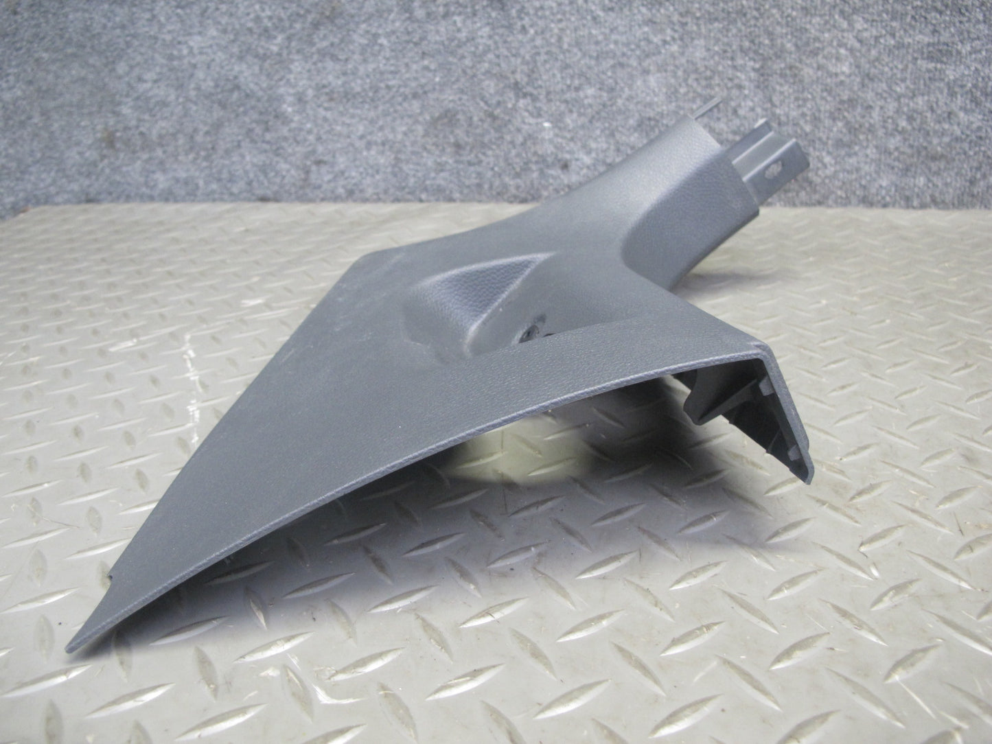 06-09 VW Golf MK5 R32 Set of 2 Front Left & Right Kick Trim Cover Panel OEM