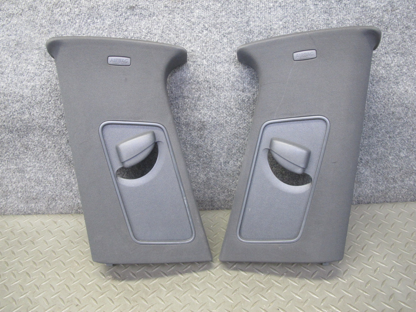 06-09 VW Rabbit Golf GTI R32 2-DR Left & Right B Pillar Trim Cover Panel Set OEM