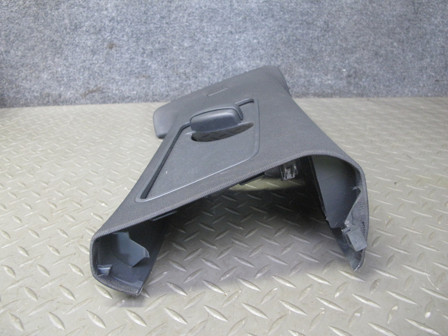 06-09 VW Rabbit Golf GTI R32 2-DR Left & Right B Pillar Trim Cover Panel Set OEM