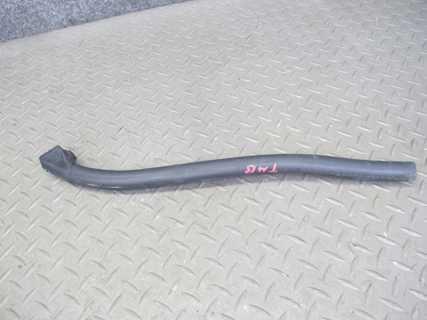 01-06 BMW E46 Convertible Roll Bar Exterior Weatherstrip Rubber Seal Set OEM