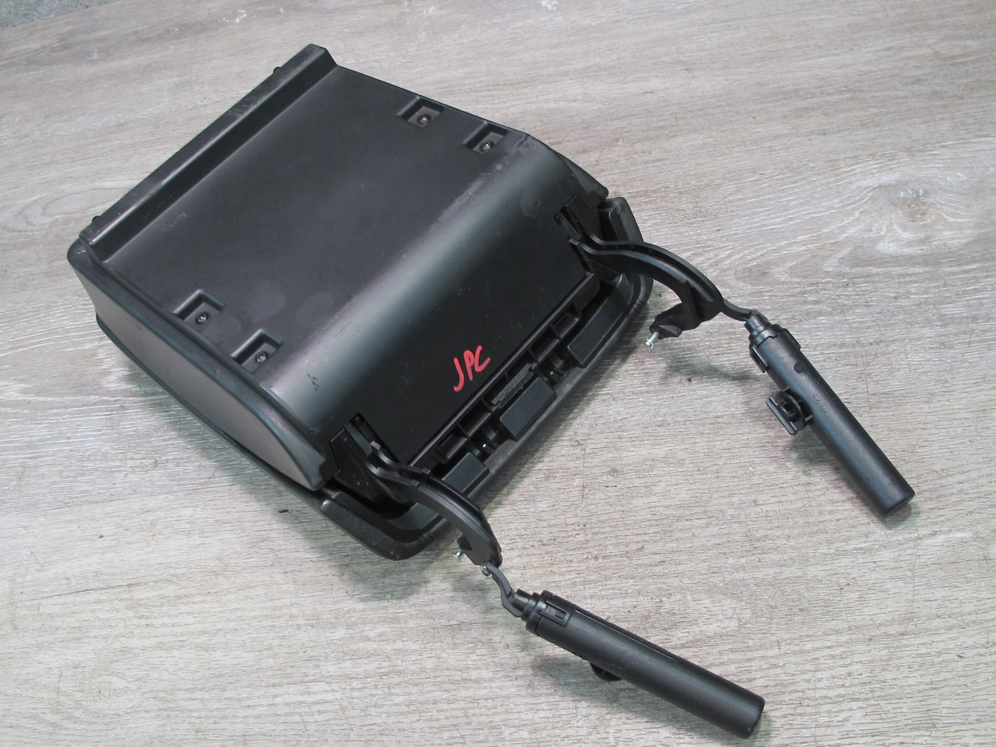 2003-2010 Porsche Cayenne 955 Center Console Leather Armrest Lid w Shocks