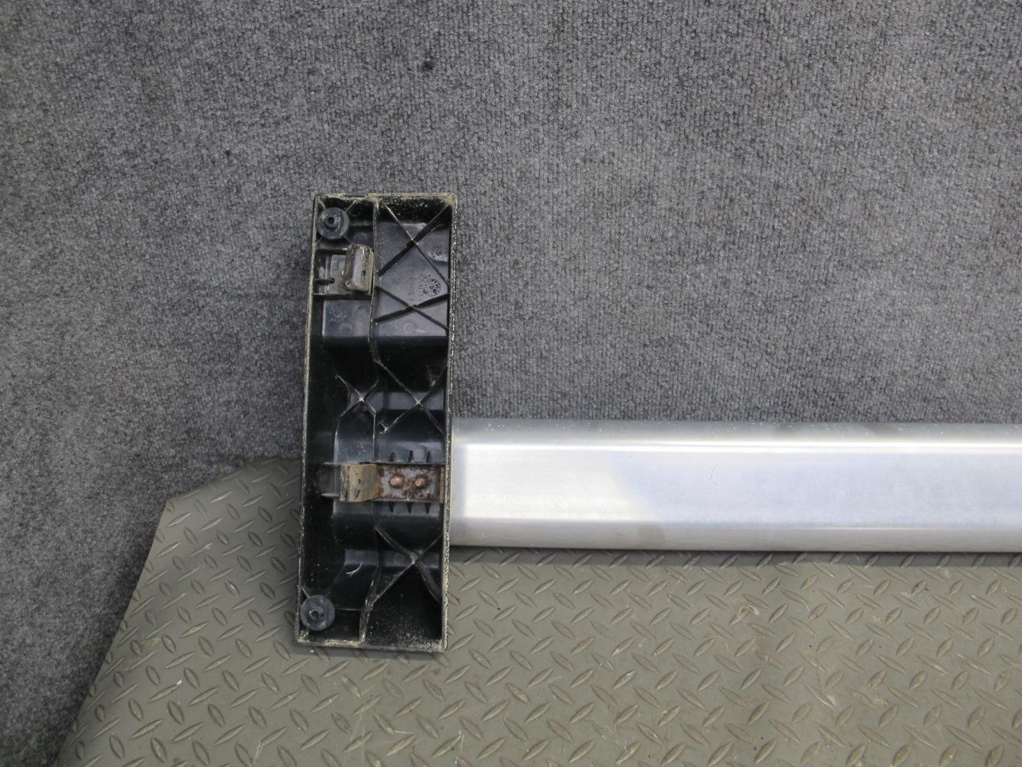 2003-2009 Hummer H2 Upper Roof Luggage Rack Rail Cross Cargo Bar Set