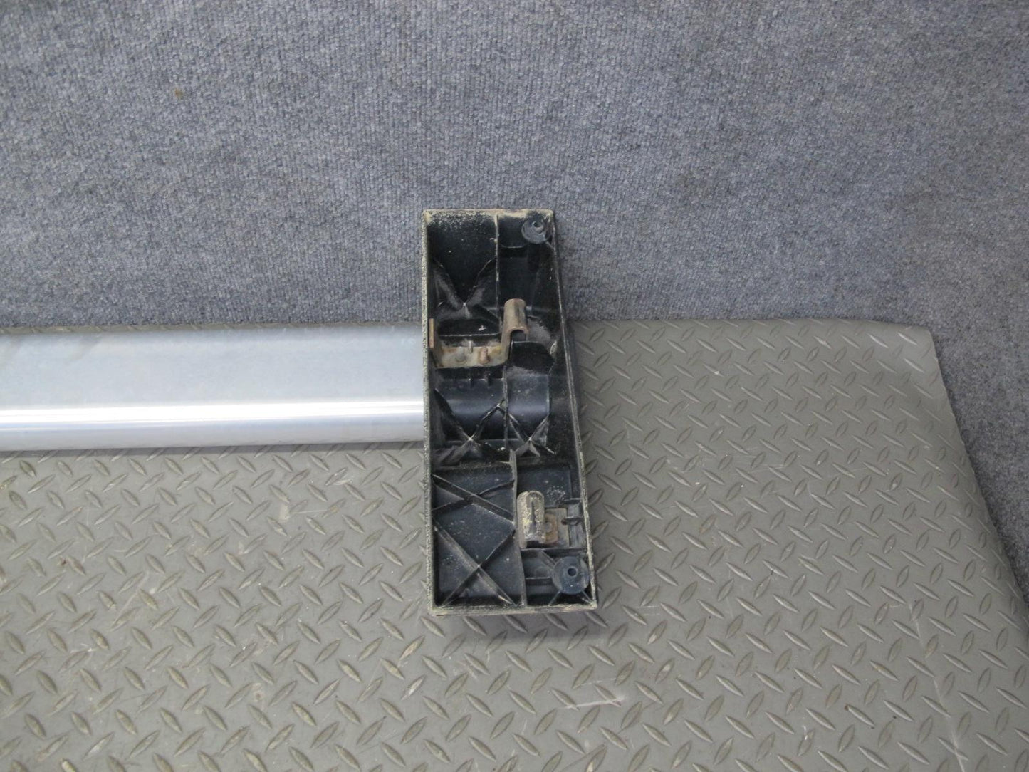 2003-2009 Hummer H2 Upper Roof Luggage Rack Rail Cross Cargo Bar Set