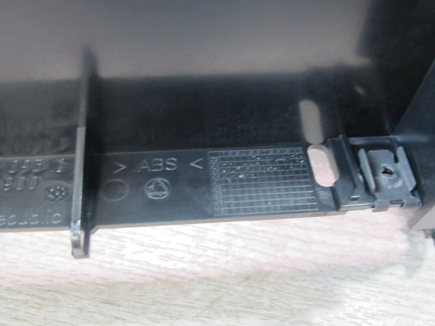 2003-2010 Porsche Cayenne 955 Dash Center Radio Mount Bracket Support Panel
