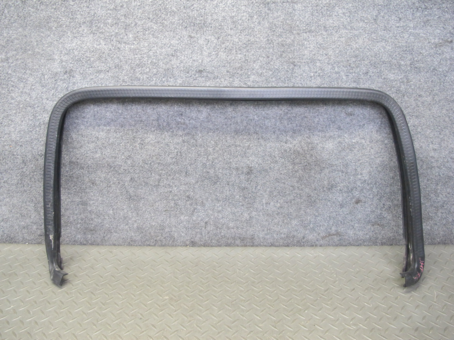 2003-2009 Hummer H2 Front Right Window Outer Inner Weatherstrip Rubber Seal Set