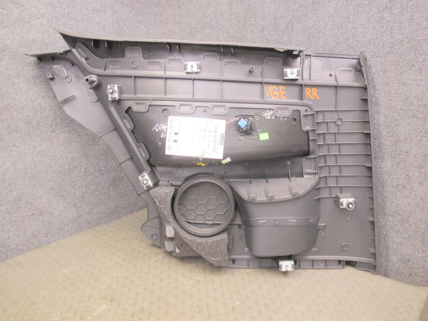06-09 VW R32 GTI Rabbit 2-DR Rear Left Right Interior Quarter Trim Panel Set OEM