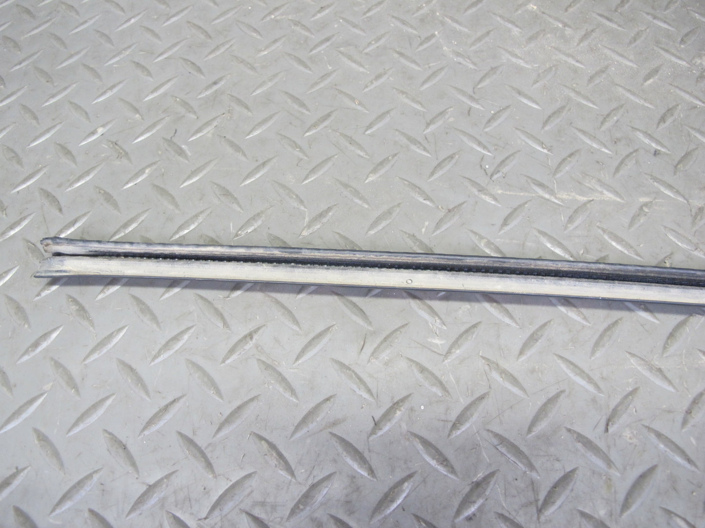 2003-2009 Hummer H2 Rear Right Side Door Weatherstrip Rubber Seal