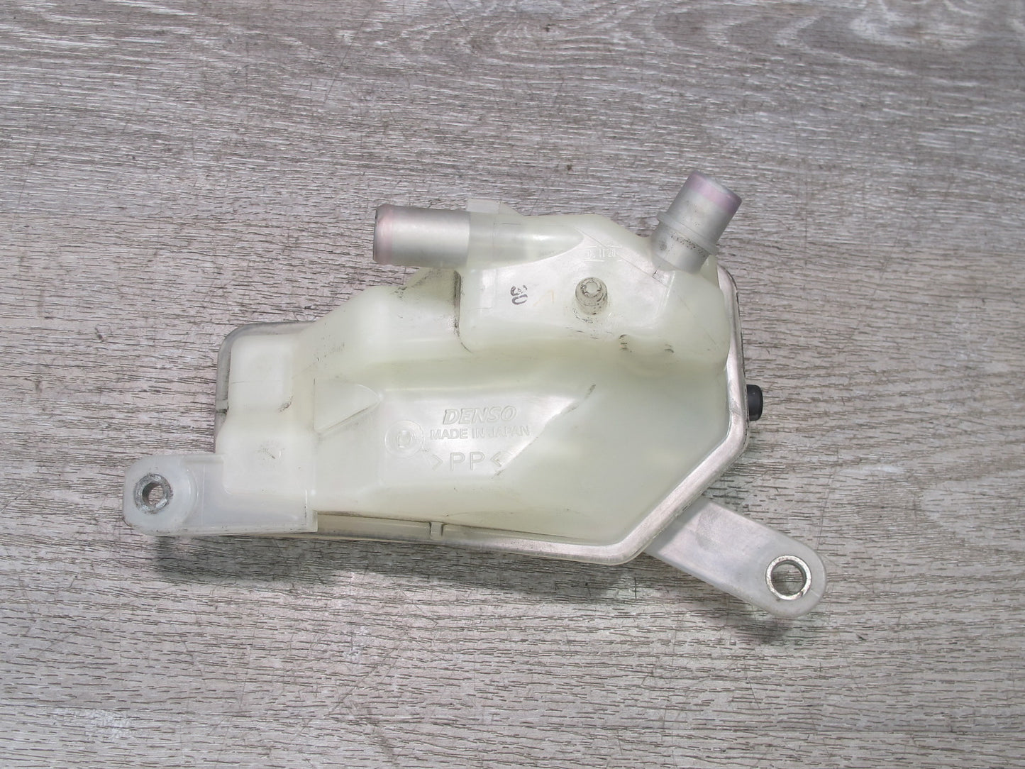 08-16 Lexus UVF46 LS600h Hybrid Drive Inverter Coolant Reservoir Tank OEM