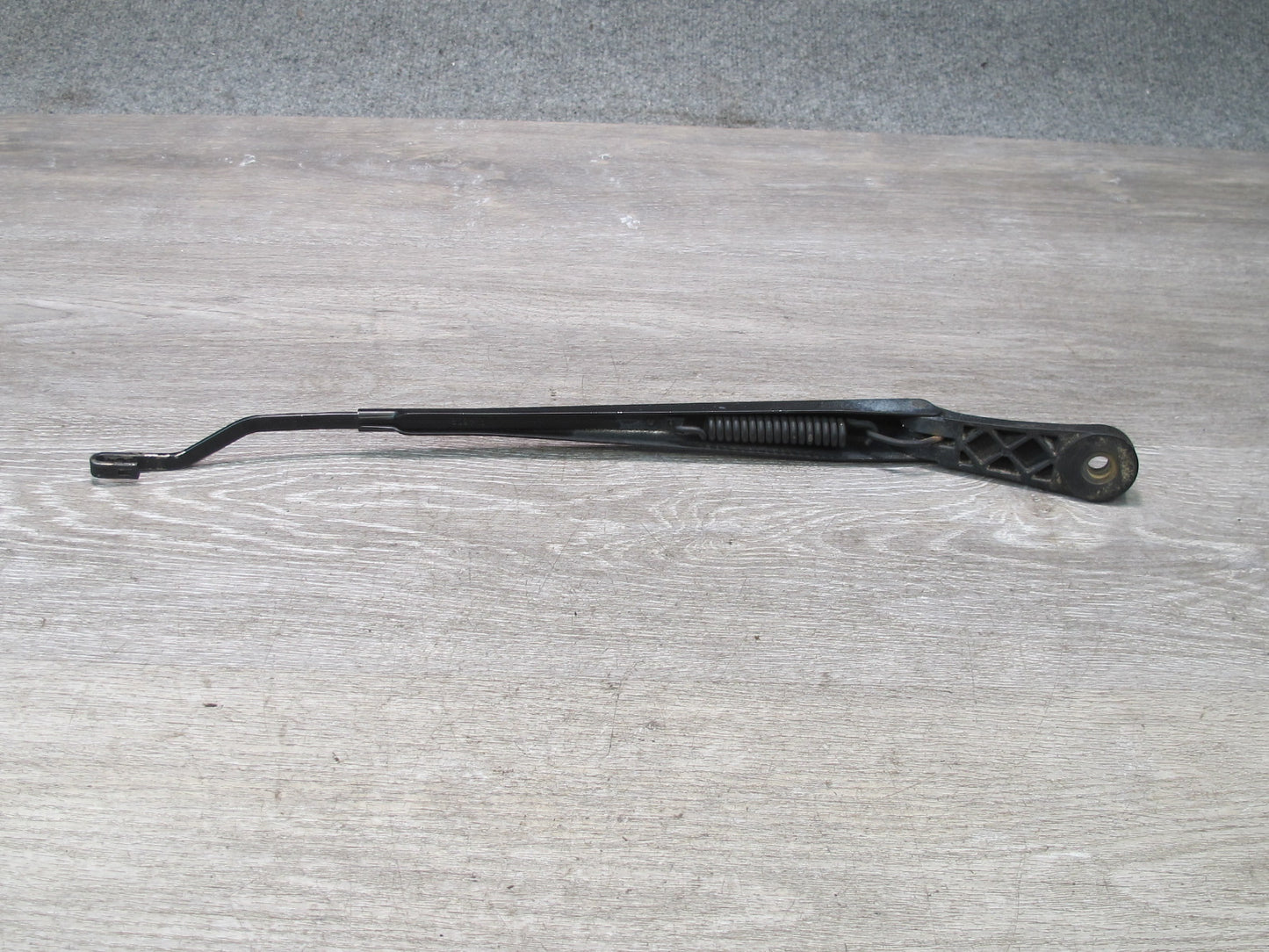 90-96 Nissan Z32 300ZX 2+2 Set of 2 Front Windshield Left & Right Wiper Arm OEM