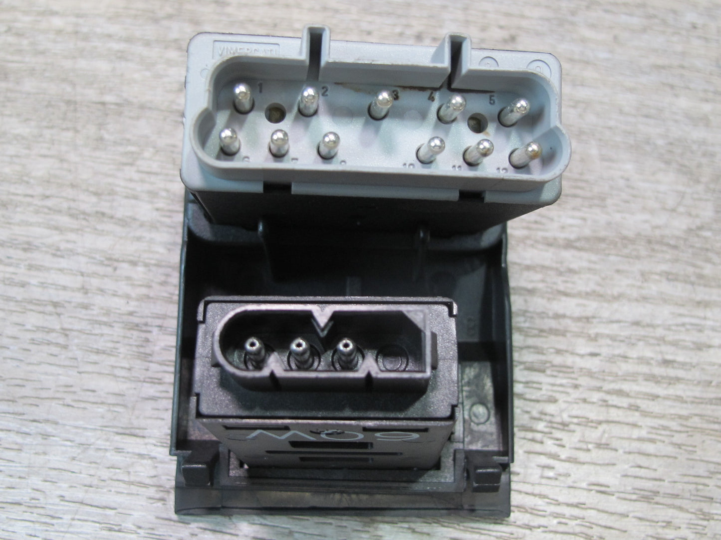 92-95 BMW E34 5-SERIES Headlight Fog Light Dimmer Switch Panel 8351235 OEM