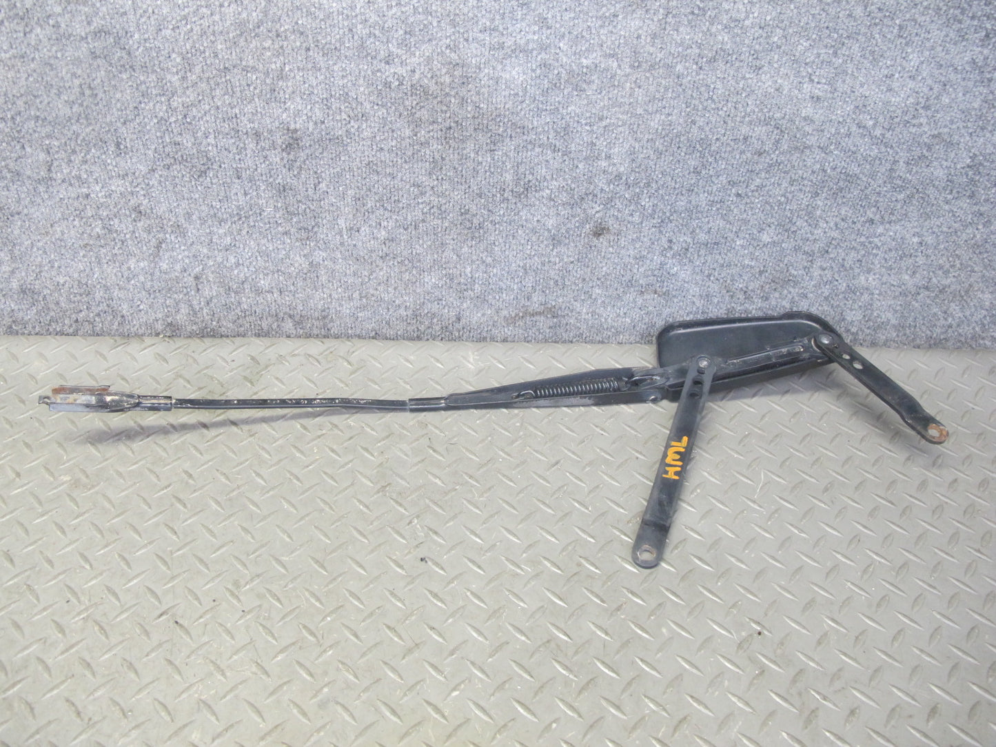 07-11 Mercedes W164 Ml-class Set of 2 Front Left Right Windshield Wiper Arm OEM