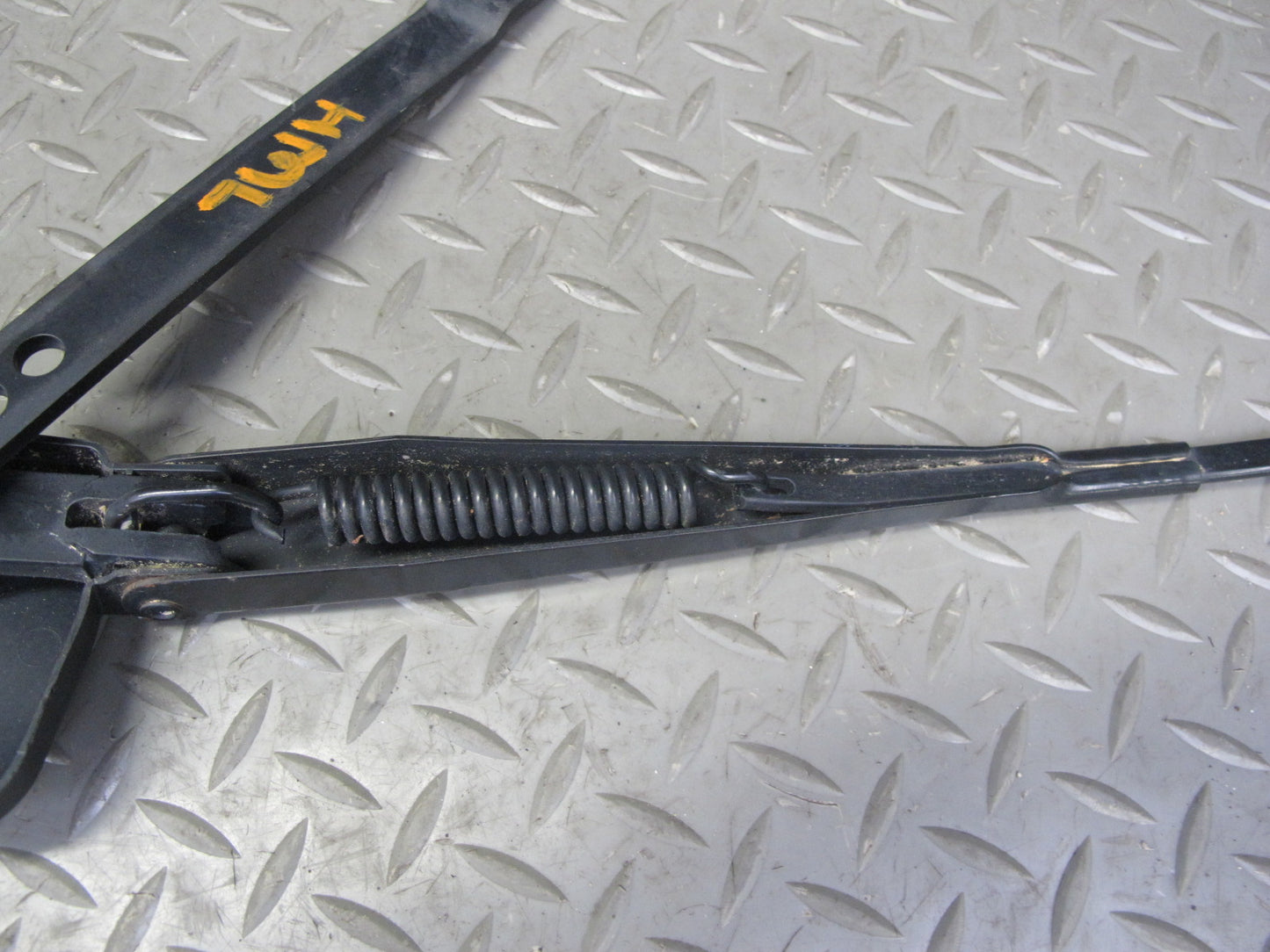 07-11 Mercedes W164 Ml-class Set of 2 Front Left Right Windshield Wiper Arm OEM