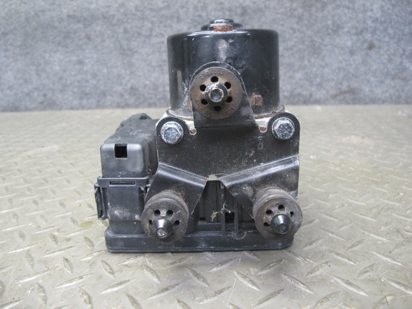 2008 VW Golf R32 VR6 3.2L AWD Anti Lock Brake ABS Pump Module 1K0614517AB OEM