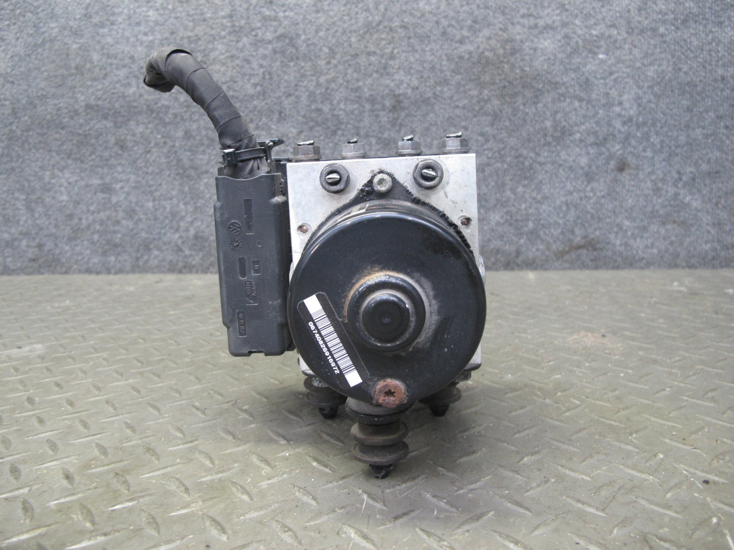 2008 VW Golf R32 VR6 3.2L AWD Anti Lock Brake ABS Pump Module 1K0614517AB OEM