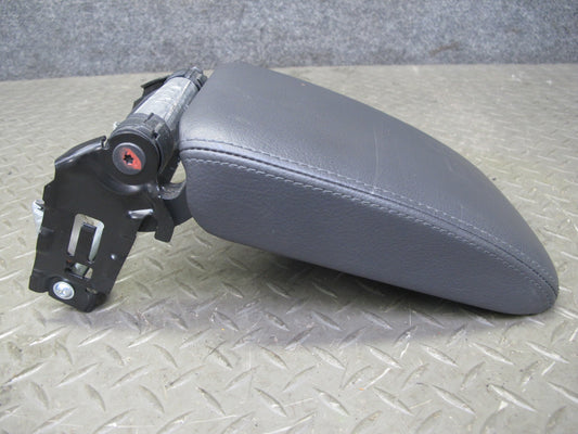 05-09 VW Golf R32 GTI Rabbit Jetta Center Console Leather Armrest Lid OEM