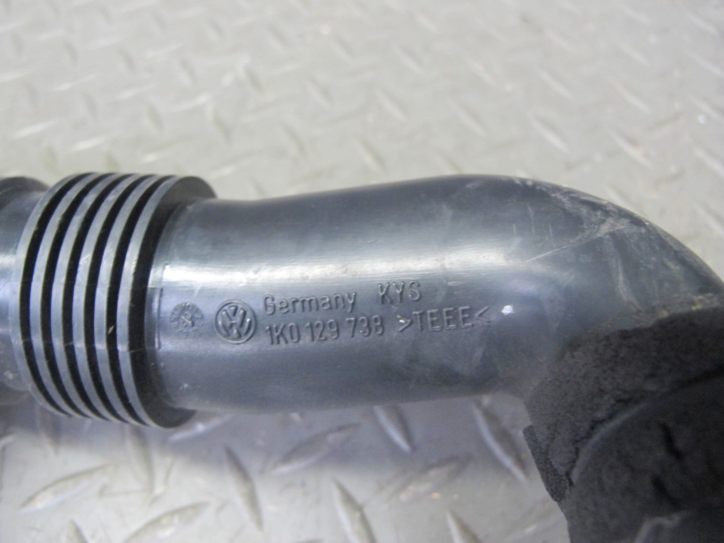 2008 VW R32 VR6 3.2L Engine Air Intake Resonator w Duct Hose Pipe OEM