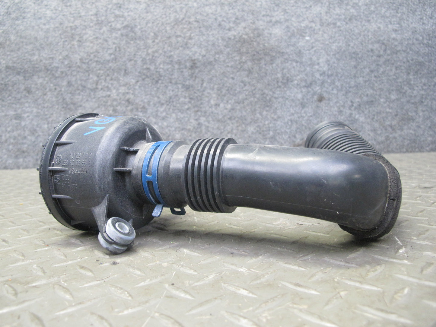 2008 VW R32 VR6 3.2L Engine Air Intake Resonator w Duct Hose Pipe OEM