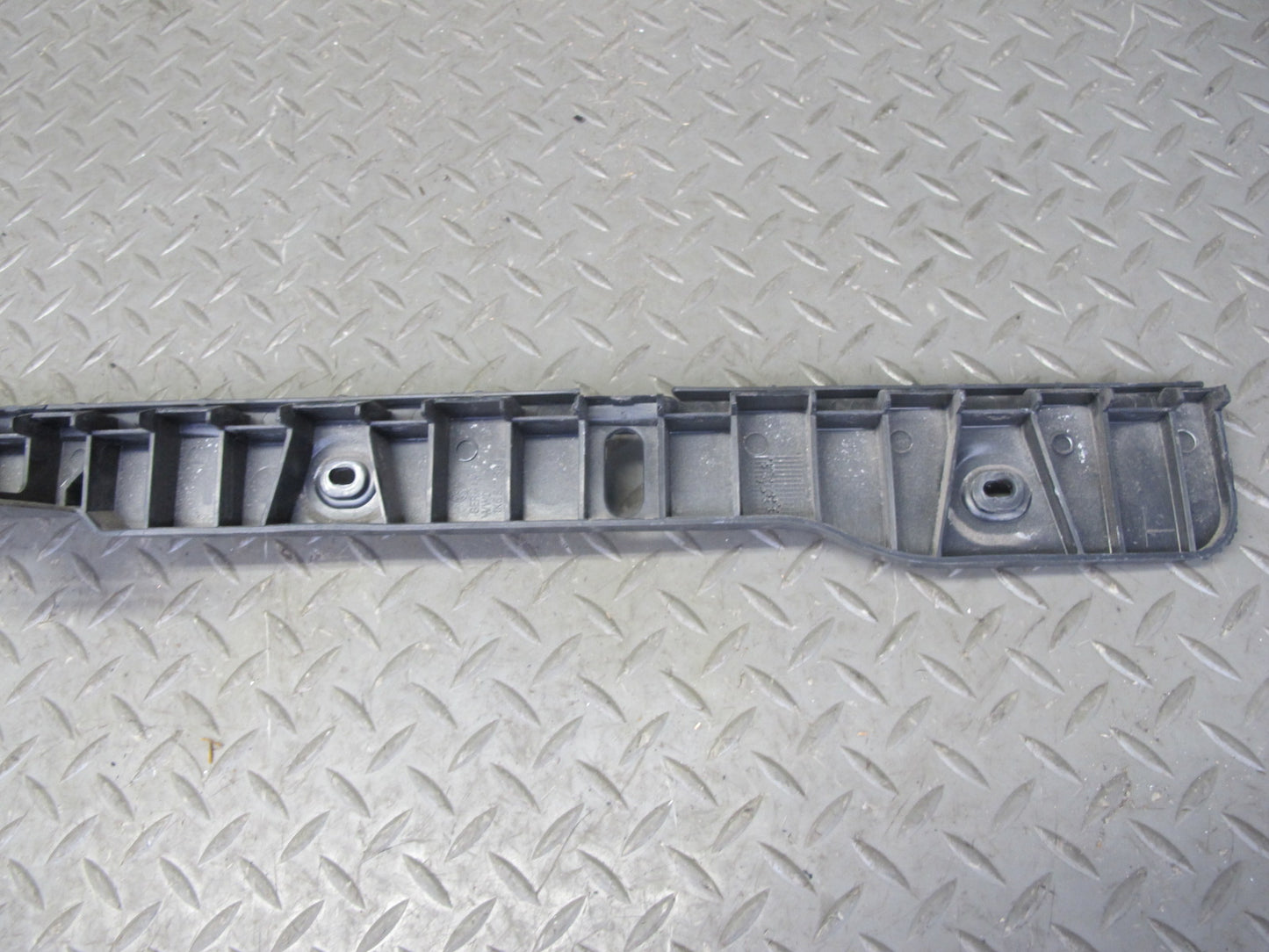 2008 VW R32 VR6 Rear Bumper Impact Absorber Guide Bracket Mount Set OEM