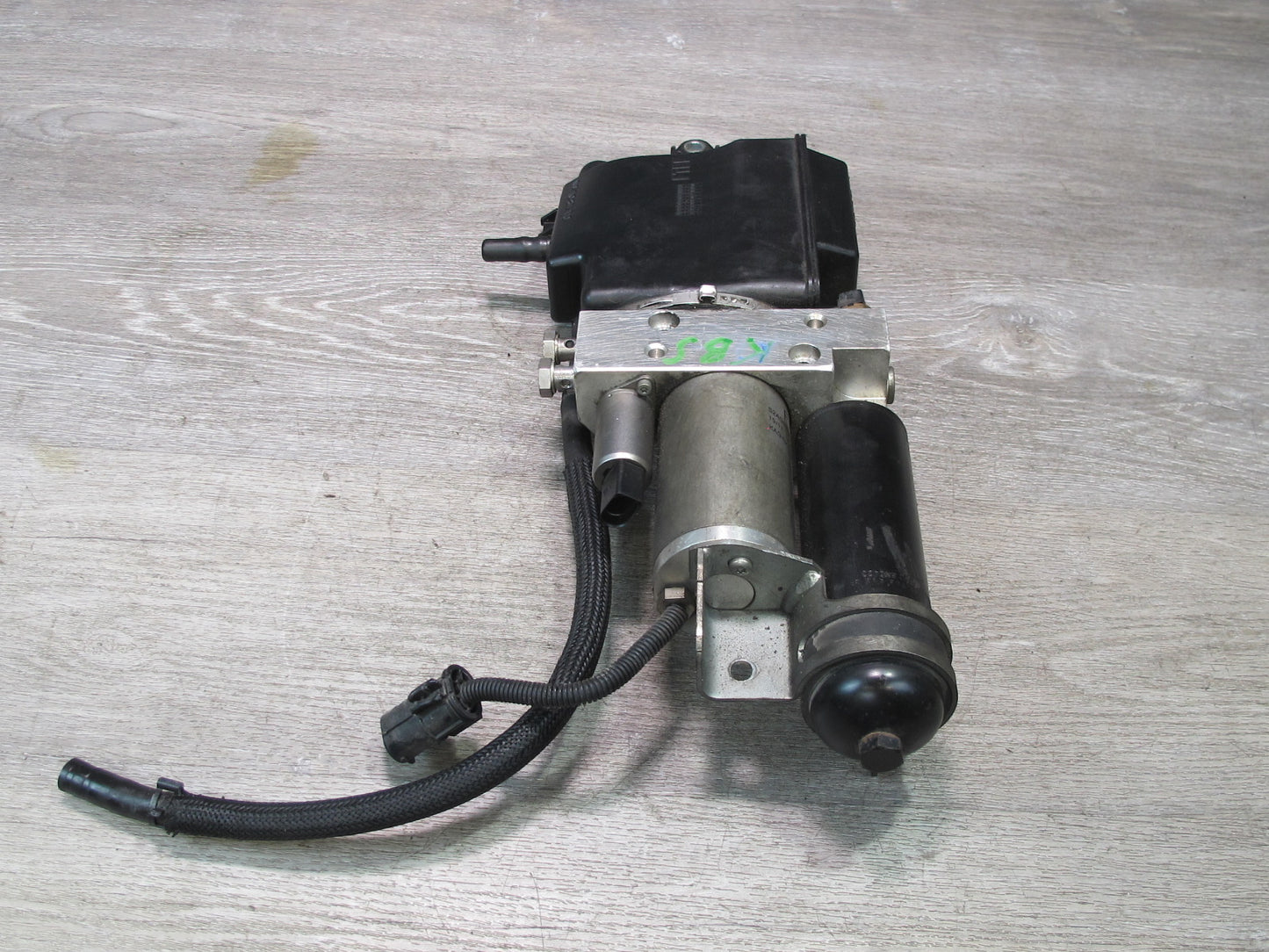 2006-2010 BMW E63 E64 M6 SMG Transmission Hydraulic Pump