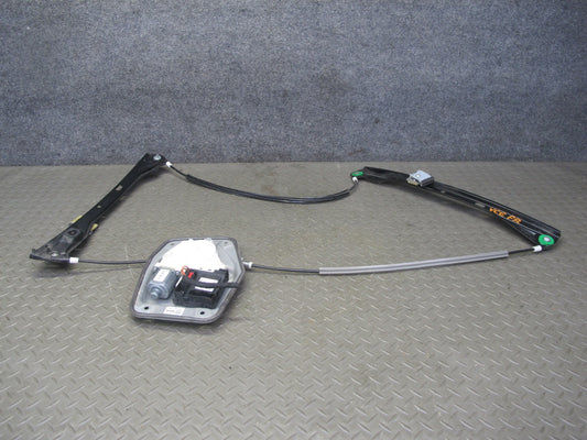 06-09 VW R32 GTI Rabbit MK5 2-DR Right Door Window Regulator w Motor OEM
