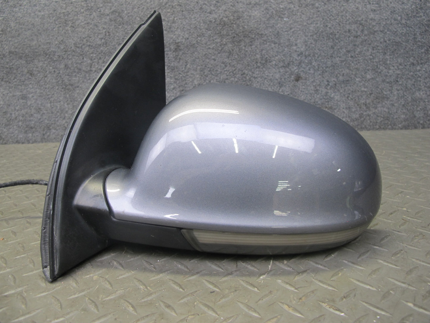 06-09 VW Rabbit GTI R32 Left Door Side View Power Heated Mirror United Gray OEM