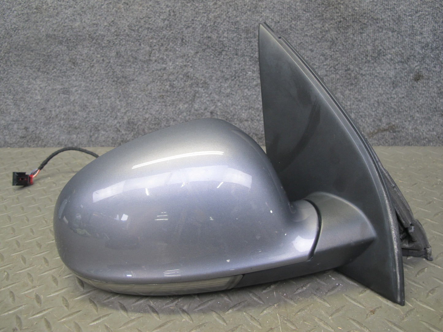 06-09 VW Rabbit GTI R32 Right Door Side View Power Heated Mirror United Gray OEM