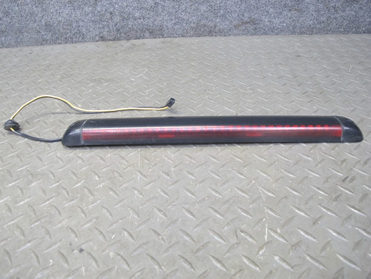 2005-2009 Hummer H2 SUT Rear Center High Mount 3RD Third Brake Stop Lamp Light